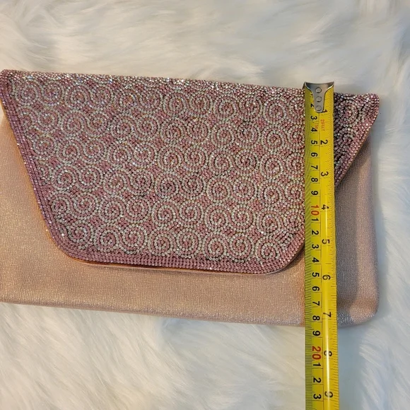 Elegant Pink Beaded Clutch - Picture 6 of 6